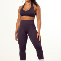 Haut de yoga personnalisé respirant en Spandex/Nylon pour femmes grandes tailles, vestes de fitness durables et légères pour les séances de yoga