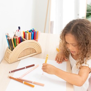 Adorables organizadores de escritorio de ratán, estuches de lápices arcoíris para niños y niñas, estuche para bolígrafos a precio económico. - Product Image 6