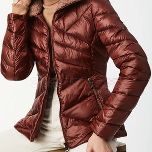 Veste matelassée pour femme avec col en fausse fourrure, manches longues, vêtement d'extérieur d'hiver, couleur unie, fermeture éclair - Product Image 6