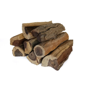 Bûches de bois dur du Vietnam, séchées au four, combustion propre, rendement thermique élevé, approvisionnement en gros pour les acheteurs de chauffage hivernal - Product Image 1