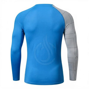 Chemise de protection respirante et légère pour le sport, conçue pour le confort, la flexibilité et les performances lors des séances d'entraînement intenses - Product Image 3
