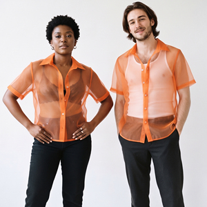 Chemise unisexe transparente orange à manches courtes, col rabattu, boutonnée sur le devant, décontractée, pour le printemps et l'été - Product Image 1