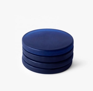 Juego de Posavasos Redondos Modernos de Resina Azul, Antideslizantes, de 10 cm de Diámetro, Colección Artesanal Ecológica - Product Image 2