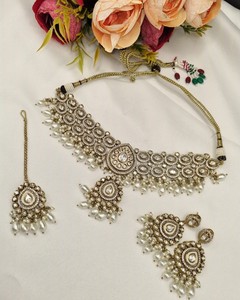 Parure de bijoux ethniques faits à la main, coupe poire, luxe, collier choker Kundan pour femme, collection de bijoux pour réceptions de mariage - Product Image 3