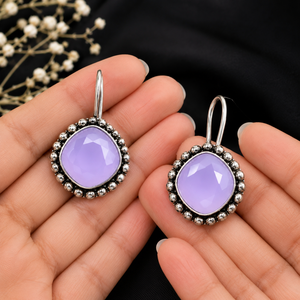 ต่างหูแบบห้อยสำหรับผู้หญิง รุ่นคลาสสิค แอนนิเวอร์ซารี่ ARTS JEWELS ER-53 ชุบเงินออกซิไดซ์ประดับโรสควอตซ์ |   ผู้ผลิตที่ได้รับการยืนยัน ขายส่งจำนวนมาก - Product Image 3