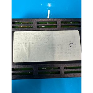 Pièces d'équipement semi-conducteur d'occasion EUROTHERM 808/D1/0/0/C2/0/QLPS - Product Image 2