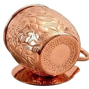 Mug en cuivre avec poignée, design chinois traditionnel, motif floral en relief, vaisselle écologique pour usage domestique - Product Image 2