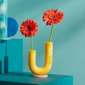 <b>Best</b> Selling Epoxy Resin U-Shaped Resin Vase Flower Pots Yellow With Swirled Pattern For Indoor Desktop Flower Decor Accessories - Product Image 1