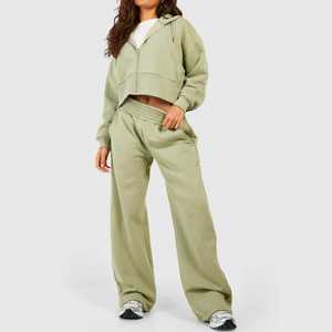 2026 Wholesale Two Piece Crop Top Hoodie and Sweatpants <b>Set</b> for Women Custom Fleece Oversized Pullover Cropped - Product Image 1