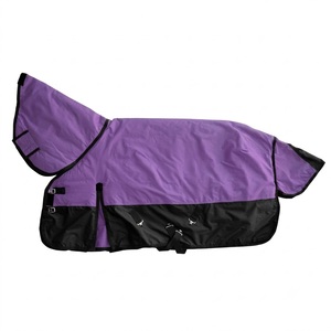 Couverture et tapis pour chevaux OEM 100% polyester Ripstop imperméable, rembourré, poids moyen, pour l'hiver, personnalisable - Product Image 1
