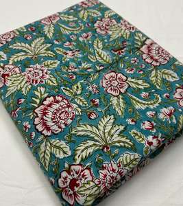 Tissu en coton imprimé traditionnel Jaipuri, coton cambriqué imprimé au bloc 60x60, tissu en coton à motifs. - Product Image 5