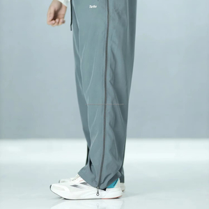 Joggers holgados más cómodos y suaves para hombre, pantalones elásticos con logotipo personalizado, pantalones de entrenamiento para correr relajantes al por mayor - Product Image 1