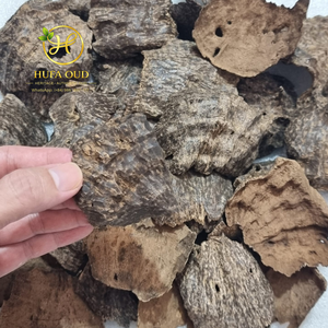 Majlis Royal Bakhoor Agarwood Oud Chips, Aroma Dulce y Amaderado - Product Image 4