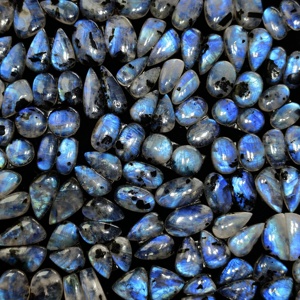 Lote de Gemas de Piedra Lunar Arcoíris Natural Blanca y Azul, Formas Mixtas, para Joyería, 16x10x3mm 20x12x3mm, Promedio 10 Quilates - Product Image 2