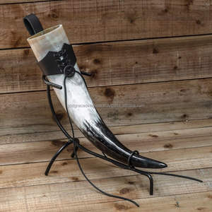 Corne à boire Viking Unique et authentique Fabriqué à partir de matériaux de haute qualité corne utilisée pour la bière hydromel - Product Image 6