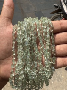 Perles de pépites d'améthyste verte facettées AAA+ 16'' (40 cm) - environ 5x7-4x6 mm - Fil de 40 cm - Product Image 4
