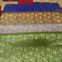 Tissu textile luxueux en brocart de Banarasi