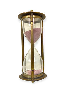 Reloj de Arena Hecho a Mano de Latón por Kelvin and Hughes - Diseño Art Deco, Ecológico, Regalo de Cumpleaños - Product Image 4