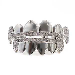 IGI GIA Certified Lab Grown Diamond GRILLZ Unisex 14K Solid Gold Plated Mossanite Diamonds Platinum & Gold Color Options para hombres - Product Image 2