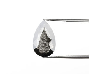 OM GEMS - Joyería de Diamantes Cultivados en Laboratorio CVD de 3.50 Quilates, Corte Pera, Claridad PK1-PK2, Color E, Certificados por Terceros - Product Image 1