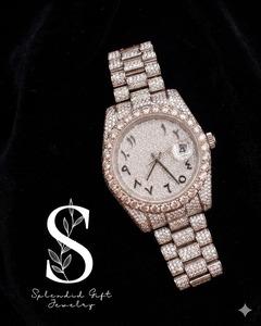 Reloj de Cuarzo Cuadrado con Diamantes de Moissanita, Totalmente Cubierto de Piedras, con Números Arábigos, para Hombre y Mujer - Product Image 1