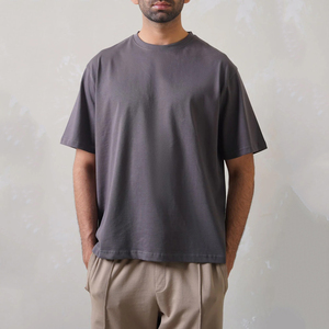 เสื้อยืดผู้ชายผ้าฝ้ายแท้ 100% สกรีนลายตามสั่ง OEM เสื้อยืดคอกลมแขนสั้นสีพื้นเรียบๆ ขายส่งเสื้อยืดผู้ชาย - Product Image 1
