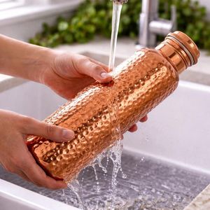 Bestselling Pure Copper Eco-Friendly CE Certified Luxury Handmade Engraved Water Bottle Drinking Flask for Premium Gift Market - Product Image 2