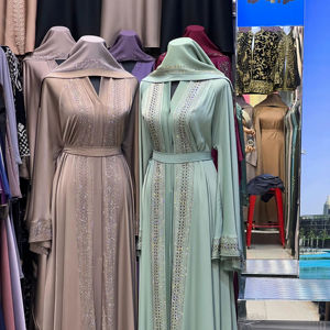 Abaya Modeste de Dubaï en Gros, Perles et Paillettes, Kaftan Traditionnel Fait Main pour Mariage, en Polyester Respirant, Col en V, Longueur Cheville pour Femme - Product Image 3