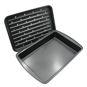 Moule à gâteau en acier au carbone 9x13 avec plateau perforé et revêtement antiadhésif écologique - Product Image 5