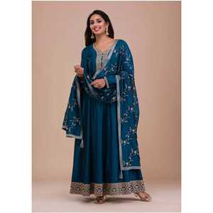 Conjunto de vestido de fiesta y Dupatta para mujer de diseñador con bordado elegante - Product Image 3