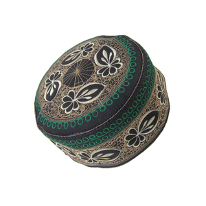 Gorro de Oración Bordado con Patrón Floral Negro, Verde y Dorado, Estilo Étnico de Medio Oriente, Turbante para Hombre Adulto, Ajuste Regular para Todas las Estaciones - Product Image 3