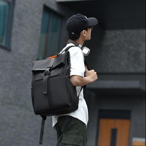 Mochila de Negocios Unisex de PU con Respaldo Suave, Capacidad de 20-35L, Diseño Minimalista Impermeable, Correa de Hombro Arqueada, Uso Diario - Product Image 5