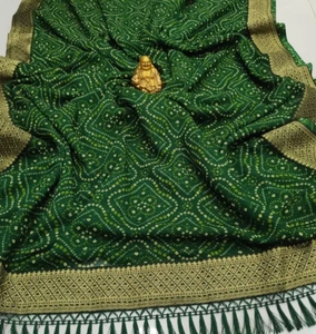 Sari vert en georgette Bandhani spécial pour femme KV avec chemisier non cousu K V International Traditionnel Séchage rapide Mariage - Product Image 2