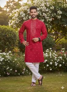 Vente en gros : Ensemble Kurta Pajama pour homme, brodé à la main, style Chikankari Gujarati, idéal pour les mariages, disponible à la vente. - Product Image 4