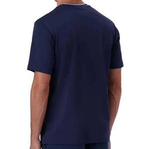 Camiseta de Cuello en V para Hombre, 100% Algodón de Alta Calidad, Secado Rápido, Logotipo Personalizable, Diseño Sólido, 180 Gramos, Impresión Serigrafiada, Tejido de Punto - Product Image 2