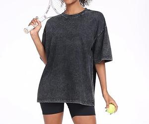 เสื้อยืดผู้หญิงสไตล์วินเทจลำลอง ผ้าฝ้ายฟอกสี ทรงสั้น ระบายอากาศได้ดี เป็นมิตรกับสิ่งแวดล้อม ป้องกันรอยยับ พร้อมโลโก้ด้านหน้า รับผลิตแบบ OEM - Product Image 5