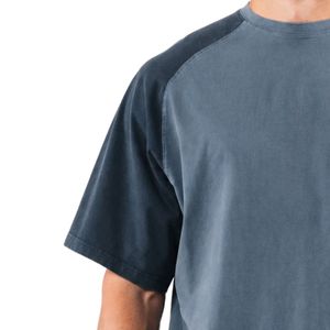 Camiseta Raglán Extra Grande para Hombre en Azul Acero y Negro, Cuello Redondo, Algodón Premium, Ropa Casual de Moda Urbana - Product Image 3