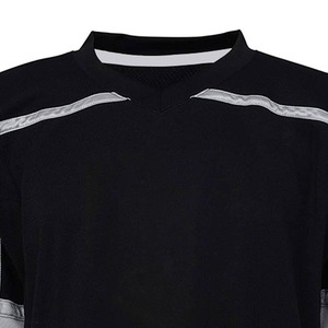 Classic Ice Hockey Jersey Custom Sublimated Team Sports Wear Breathable Training Apparel For Men Adults Blank - Product Image 3