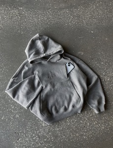 DISCOVER-IMPEX Sweat à capuche tricoté unisexe noir 100% coton, coupe régulière, doublé, écologique, avec strass et finition spray wash, collection hiver - Product Image 6