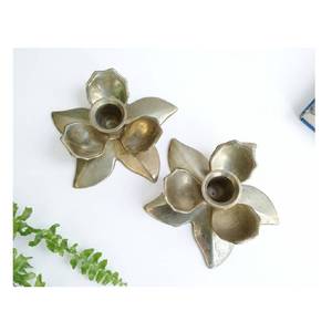 New Arrival Gold Leaf Candle Holder Gold Finish Table Centerpiece Decor Candle Holder Home <b>Mantelpiece</b> Festive Occasion Holder - Product Image 3