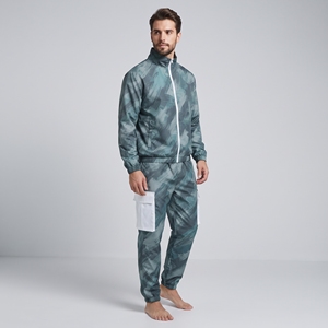 Survêtement moderne pour homme, séchage rapide, nylon, mouvements fluides, pour la course, l'entraînement, l'exercice et les loisirs en plein air. - Product Image 5