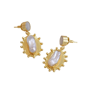 Boucles d'oreilles pendantes ovales en laiton plaqué or avec perles baroques, faites à la main, pour femme, bijoux de mode et de déclaration pour fiançailles - Product Image 4