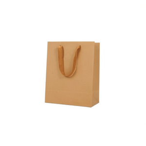 Sacchetto regalo in carta kraft Ilan 16x8x22 cm con manici per confezioni regalo - Product Image 1