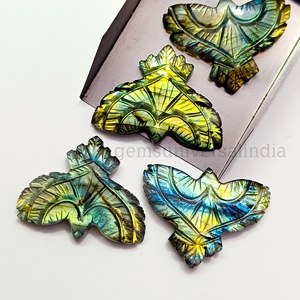 Pierre précieuse sculptée d'aigle en labradorite flashy, pierre précieuse en forme d'aigle en labradorite naturelle, sculpture sur pierre en vrac pour la fabrication de pendentifs, 40mm - Product Image 2