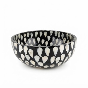 Cuenco con incrustaciones de hueso y base de pedestal, cuenco con incrustaciones florales en blanco y negro de nácar para decoración de mesa de comedor de lujo y mesa. - Product Image 5