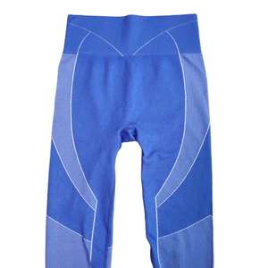 Leggings de Yoga de Cintura Alta y Longitud Completa para Mujer, Pantalones Deportivos con Efecto Push-Up, Sin Costuras y Elásticos en Cuatro Direcciones - Product Image 3