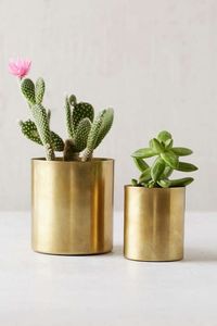 Ensemble de pots de fleurs traditionnels en acier doré avec support en bois, porte-plantes décoratif d'intérieur durable, jardinières faites à la main - Product Image 5