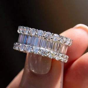 Bague de mariage et de fiançailles en moissanite taille baguette et taille ronde, entièrement sertie, pour promesse et anniversaire, par le fabricant plpl - Product Image 4