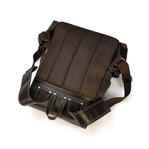 Sacs à dos personnalisés avec logo, meilleurs sacs à dos pour lycéens, en polyester, fabriqués au Pakistan, en vente en ligne - Product Image 1
