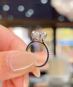 Anillo de Compromiso Clásico con Diamante Ovalado de 2.00CT Cultivado en Laboratorio, Oro Amarillo Sólido de 14K, Engaste de Garras, Joyería Fina para Mujer - Product Image 5